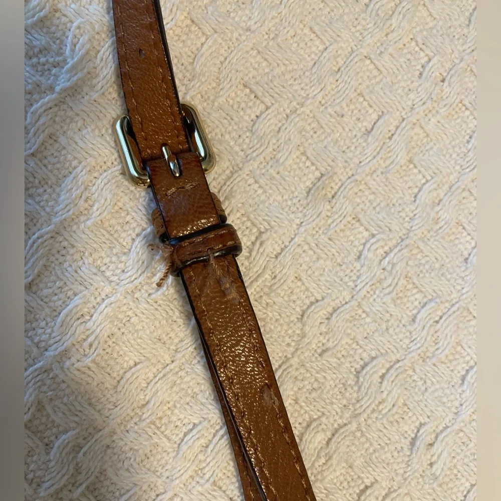 Michael Kors Gilmore Small Crossbody - Picture 9 of 9